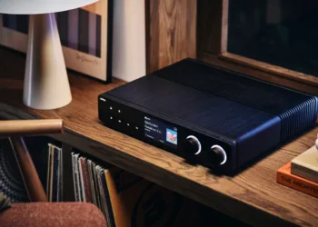 CYRUS se métamorphose, le « tout-en-un » 80 AMP incarne ce changement