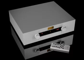 Qualité de fabrication horlogère pour ce nouveau préamplificateur – Dac GOLDMUND Mimesis Signature