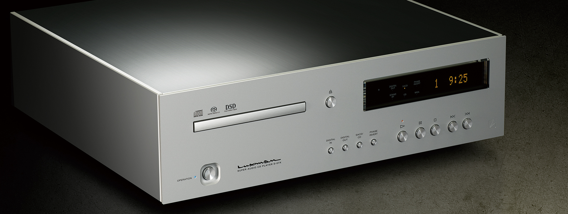 LUXMAN complète sa gamme de sources numériques avec le D-07X Audiophile Fr