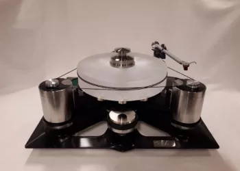 STABLE 33.33 – 25 ans de bonheur et de passion au service du vinyle – illustration en images