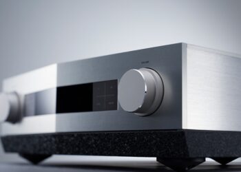 TAD C700 : le colosse aux pieds d&rsquo;acier