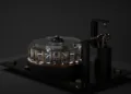 WILSON BENESCH Greenwich Turntable : un « monstre » technologique dédié au disque vinyle