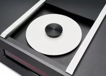 EXPOSURE 3510 CD : un demi-siècle d&rsquo;art consacré à la reproduction musicale