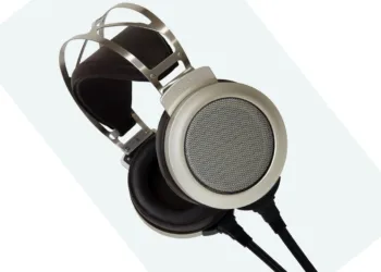 STAX SR-007 revient sur le devant la scène en prenant le suffixe « S »